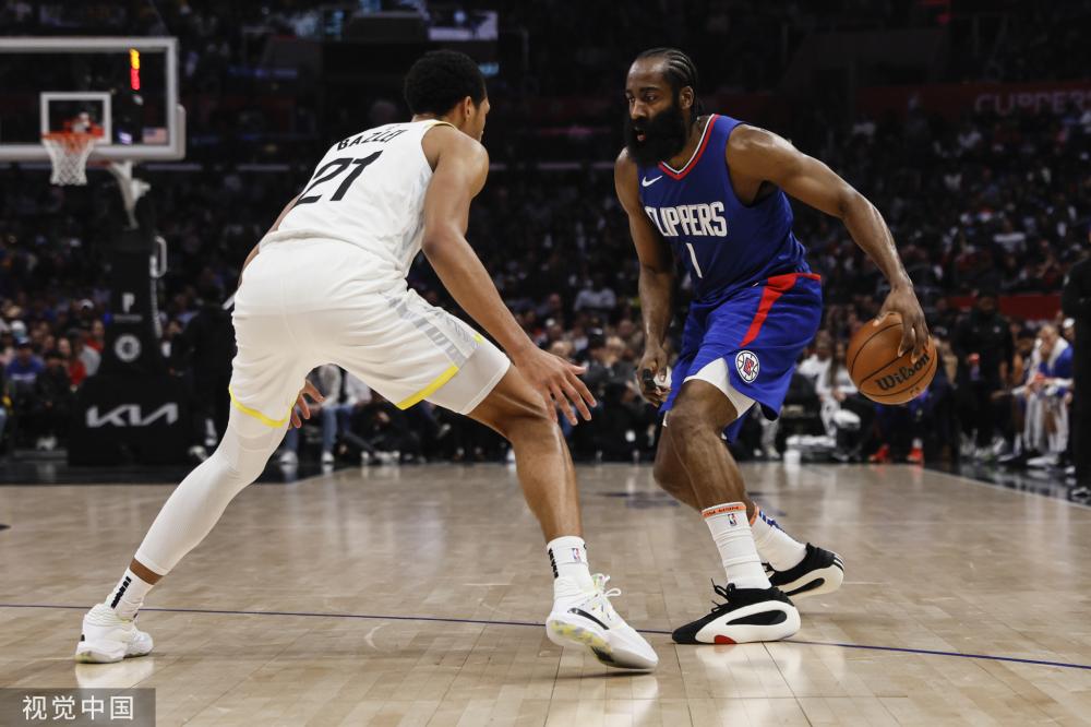 划敲响了警 划敲响了警