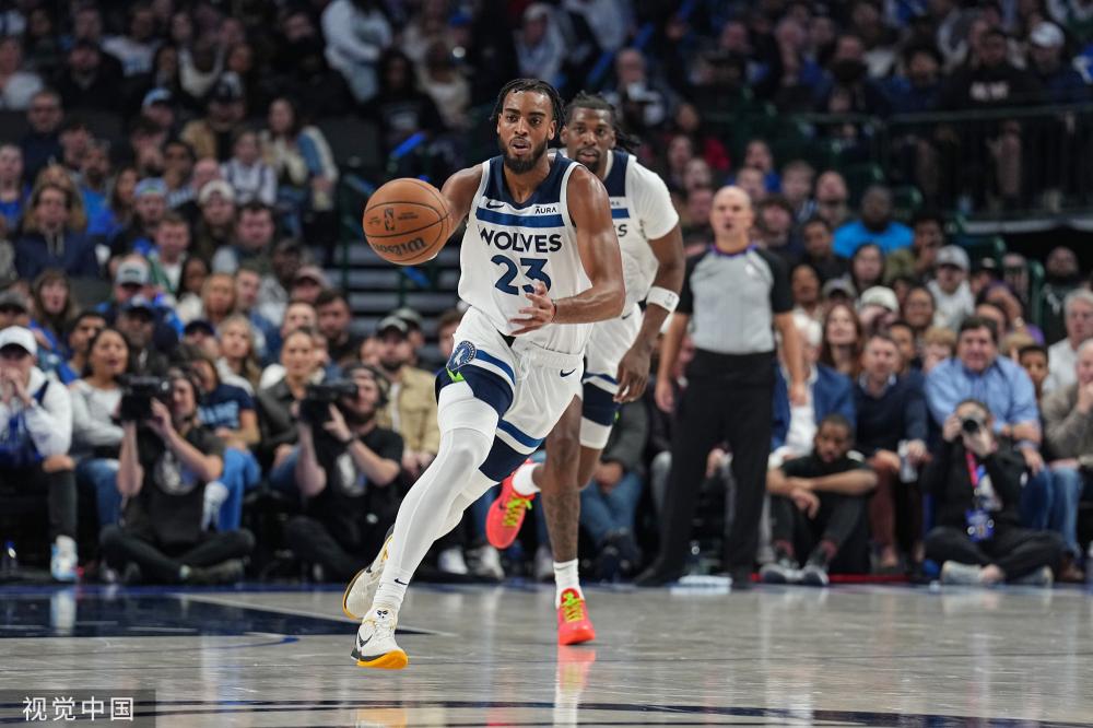 速引发了球 速引发了球