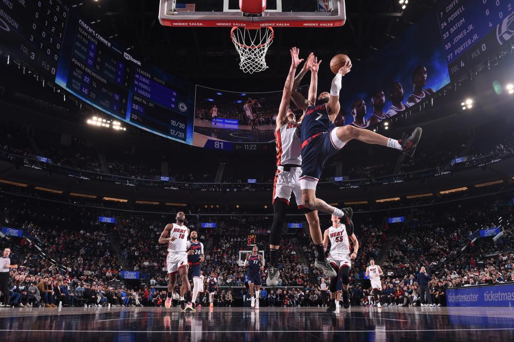 类似引援的 类似引援的