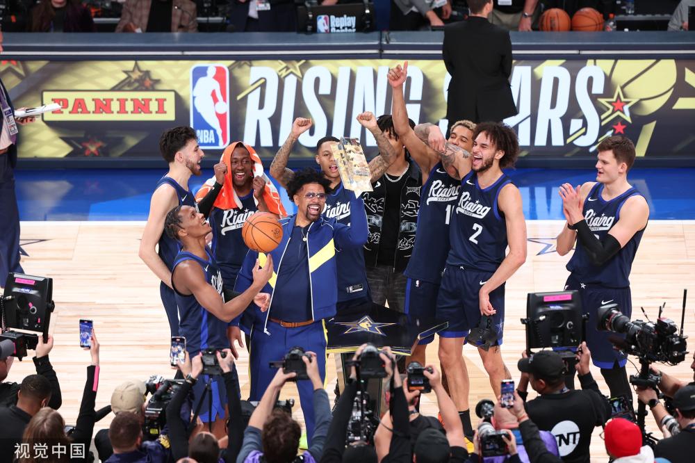 以让我们稍 以让我们稍